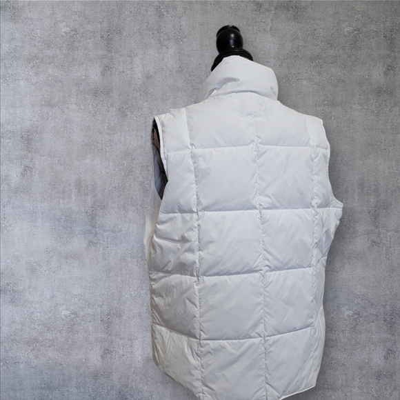 Lands End Vest - Picture 3 of 5